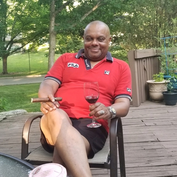 Meet your Poshmark Ambassador, LaMont - Picture 11 of 16